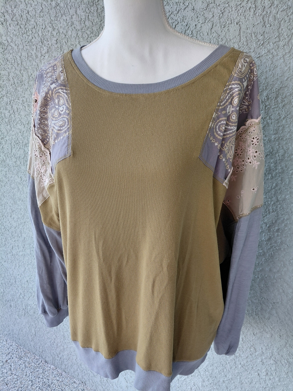 Free People Feelin It Embroidered Top Paisley Patchwork - Picture 3 of 10